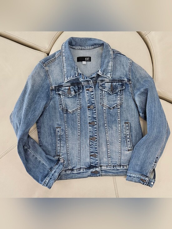 Kut from the Kloth Jackets & Blazers - Kut from the Kloth Faded Blue Denim Jacket